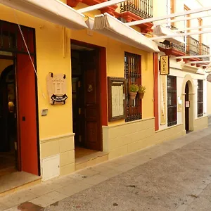 https://plaza-de-toros-ronda.es-andalucia.com