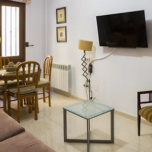 Moira Granada