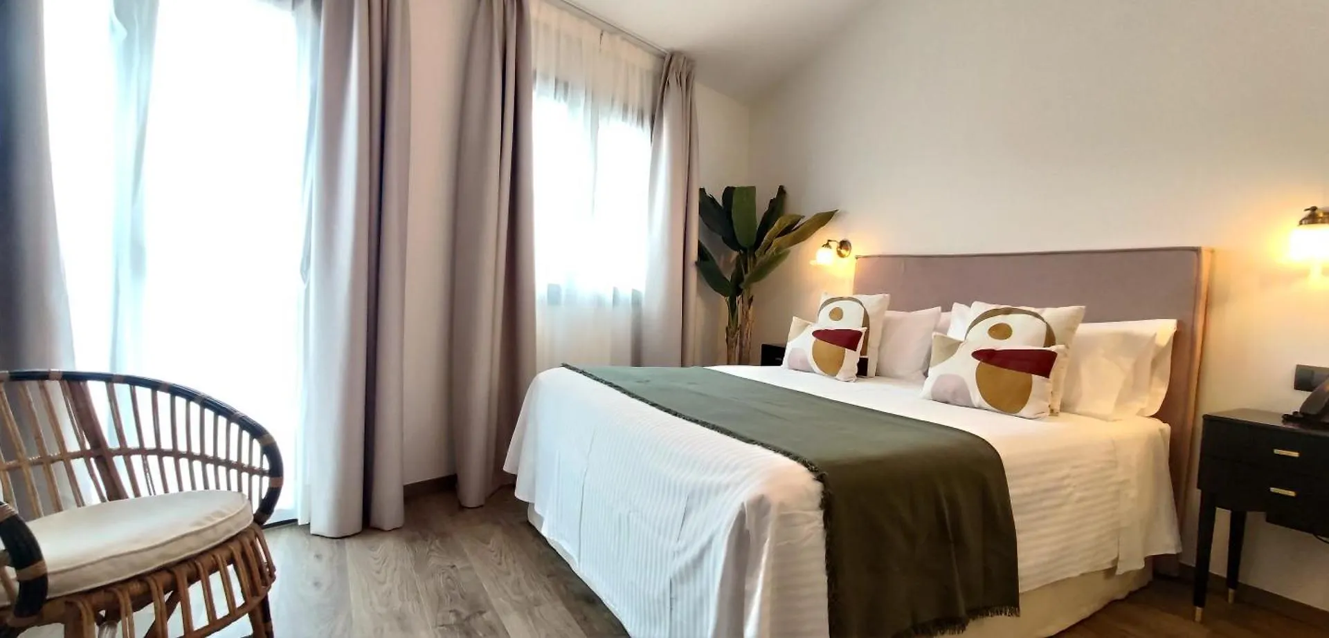 ***  Le Petit Boutique Hotel (Adults Only) Santander Espanha
